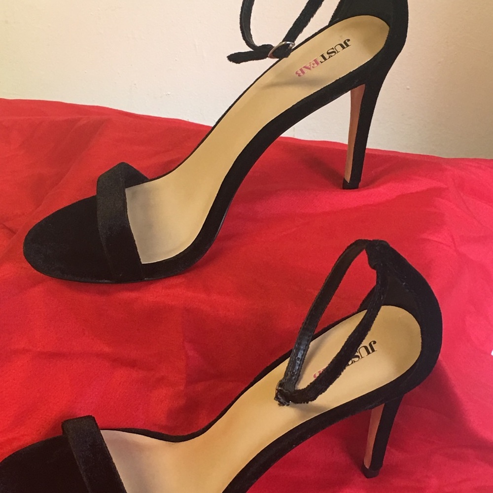 Black Sandals